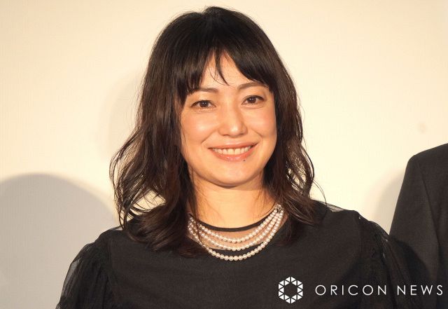 h*m様 三鷹市ポスター不思議の国のアリス 菅野宏紀 皆広一美 中山しほ子 木村 ARENA37℃ 雅 miyavi ミヤヴィ アリス九號 両面ビックポスター