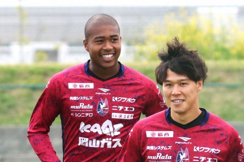元ファジアーノ岡山 櫻川ソロモン選手ユニフォーム 18番ファジアーノ
