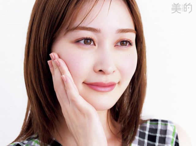 岩田絵里奈アナ、“ダイヤモンド肌”つくるルーティン公開 『美的』登場
