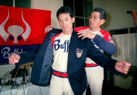 体重わずか62キロ、練習量もこなせない新井宏昌さんをドラフト2位