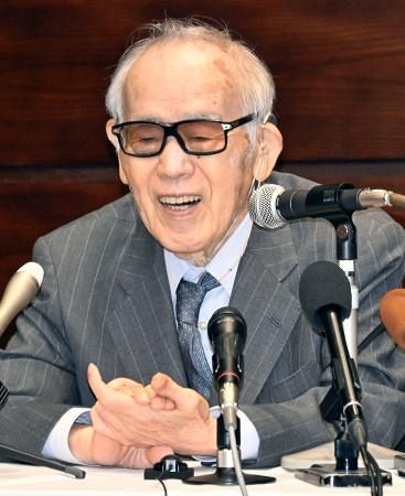 伊勢崎満　緋襷徳利　人間国宝　伊勢崎淳氏の兄 伊勢崎淳さん死去 備前焼の人間国宝：山陽新聞デジタル｜さんデジ