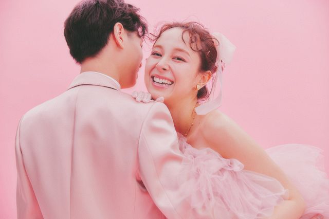 佐江衆一 【猫族の結婚】限定25部24番 著者本 総革装 桐箱　赤坂三好版画入 元アイドリング!!!・佐藤ミケーラ倭子、結婚を発表 プロポーズは「100