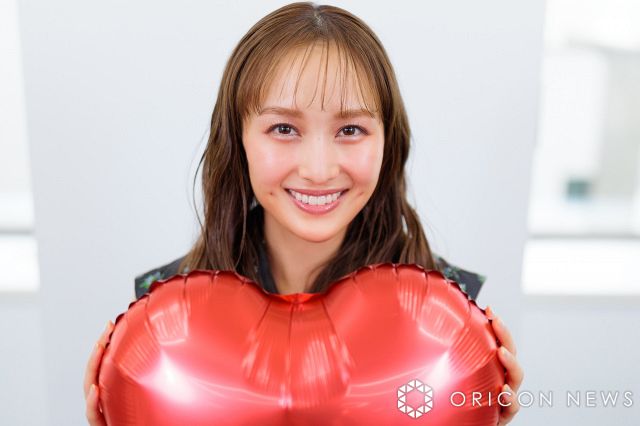百田夏菜子、高校同級生との笑顔満開2ショット「大好きなコンビ」「う