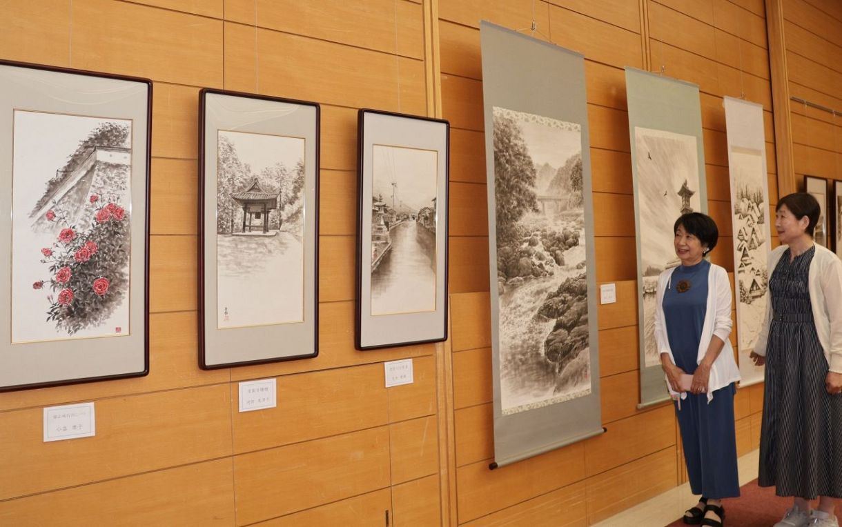日本の風景趣深く描いた作品50点 福山で水墨画グループ「雪友会」展