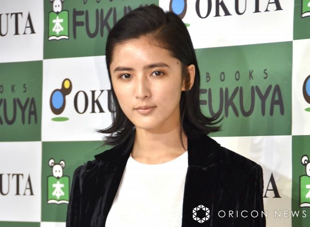 藤井萩花、事務所所属を発表 サイトでは肩書きにタレント、モデル