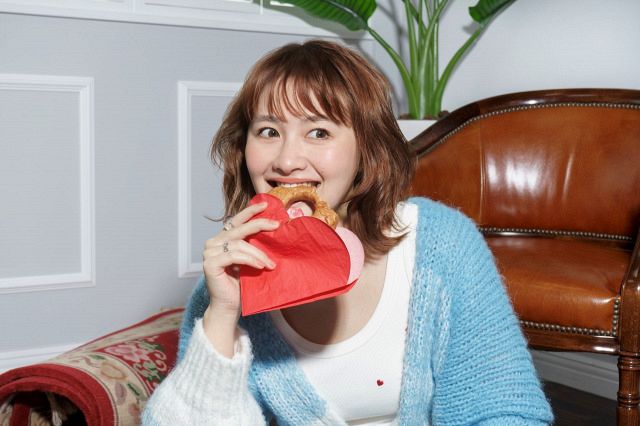 シンガー・ソングライターの有華が入籍報告「音楽に想いをのせて感謝の
