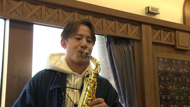 結婚発表のサックス奏者・上野耕平、妻への“鉄ちゃん”教育も順調 礼二