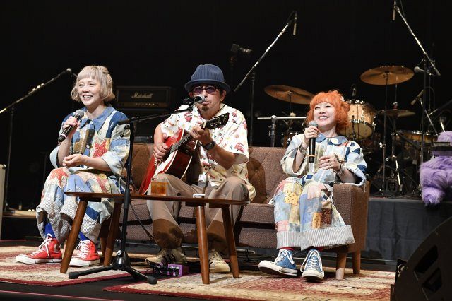 セールレア渋谷公会堂ライヴ98年奥田民生PUFFY吉村由美ギターピック非売品 PUFFY、30周年記念日ライブに奥田民生がゲスト登場 3人によるレアな