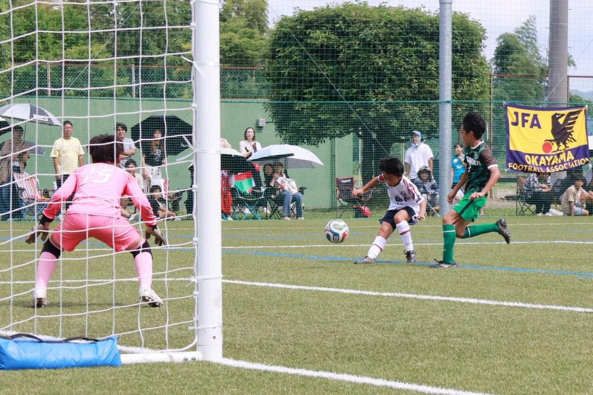 ファジアーノ岡山Ｕー１２が優勝　勝央でほっともっと杯少年サッカー　笠岡FCを退ける　１２月の中国大会へ