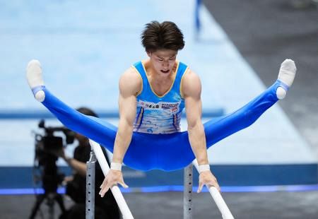 全日本体操、橋本大輝が予選首位 岡慎之助が2位につける：山陽新聞