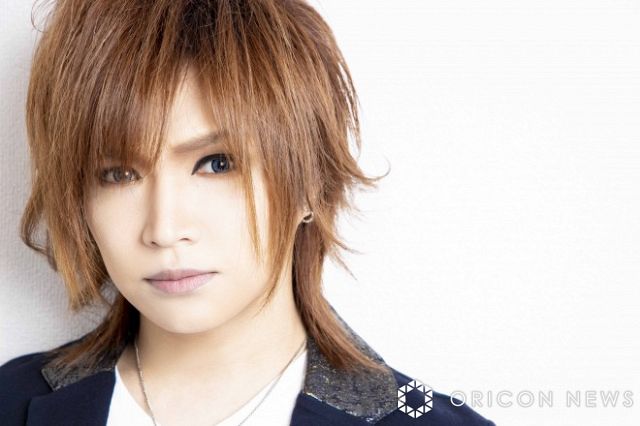 鬼龍院翔「9畳ワンルームに住んでます」 カラオケ印税「勝手に入って