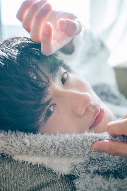 木村魁希、1st写真集を発売 『ゴジュウジャー』熊手真白役 “裸