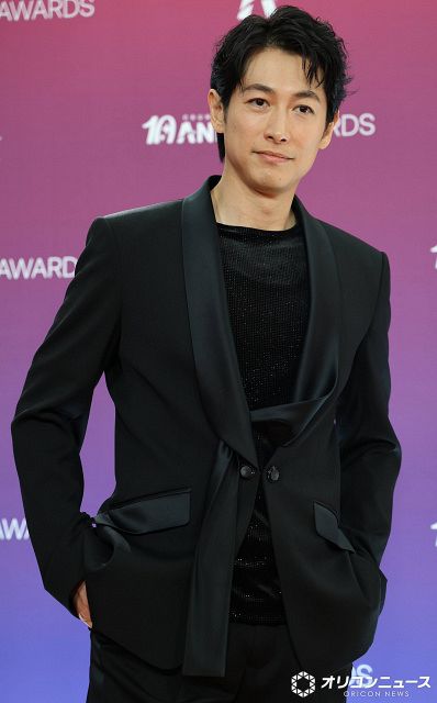 CAA】ディーン・フジオカ、大人な色気放出 オールブラックコーデで登場