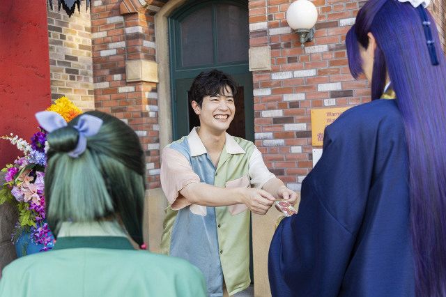 薬屋のひとりごと』“壬氏”声優・大塚剛央、USJで猫猫＆壬氏に対面