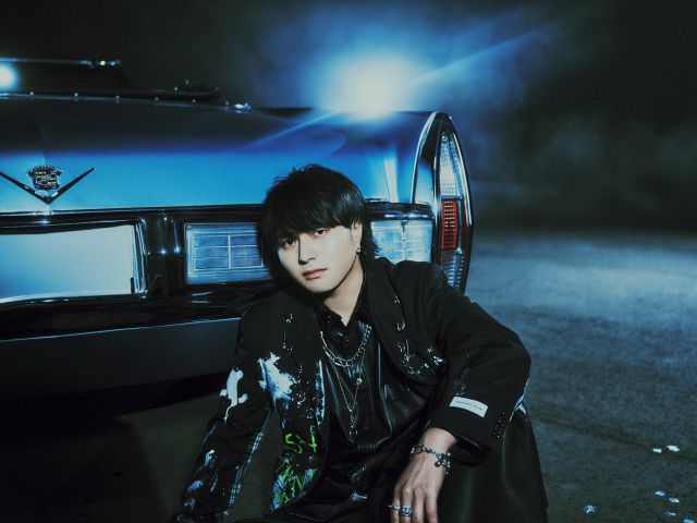 Novelbright 竹中雄大さんサイン入り メガネ置き 今後に関する重大発表も!? Novelbright・竹中雄大、誕生日前夜に