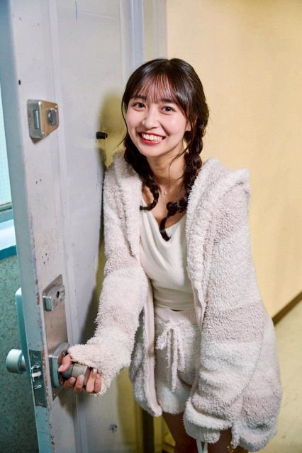 2025年のシンデレラガール”溝端葵に反響続々「本当に可愛すぎ