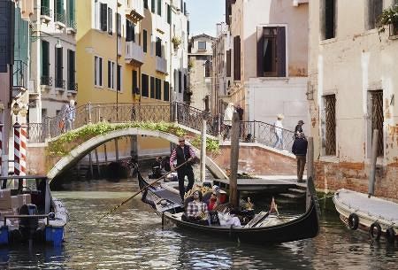 ベネチア来年も入場料徴収 観光公害対策、60日間対象：山陽新聞