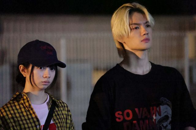 ESCAPE』“令嬢”桜田ひより＆“誘拐犯”佐野勇斗の“逃亡劇”スタート 視聴