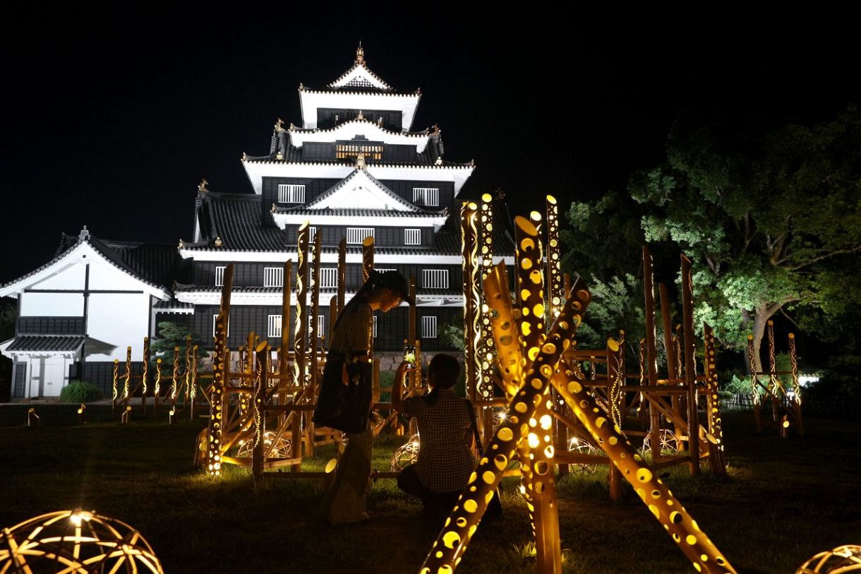 幻想庭園[+1] 岡山後楽園夜間特別開園「幻想庭園」 | 石橋を渡るとそこは幽玄