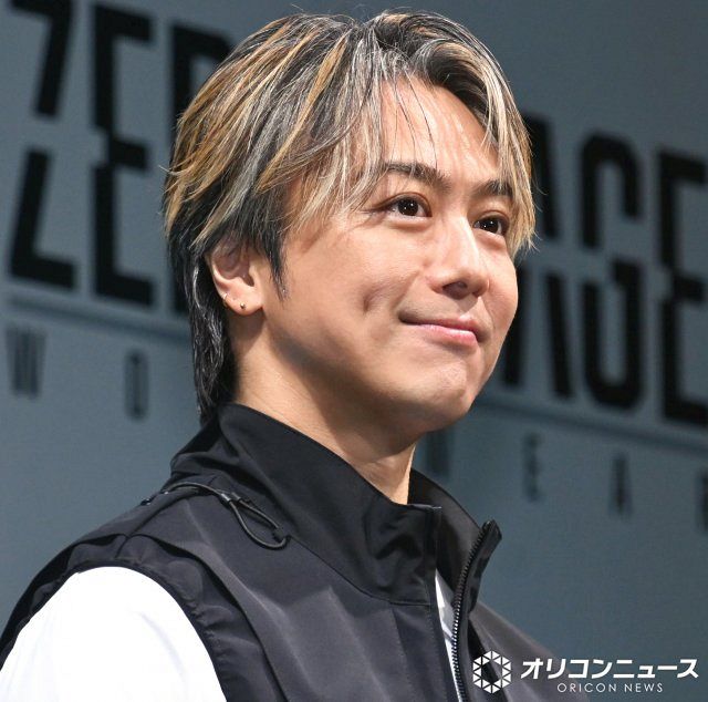 TAKAHIRO縁日 EXILE TAKAHIRO、パーティーの席でまさかの並び 両隣が大スター