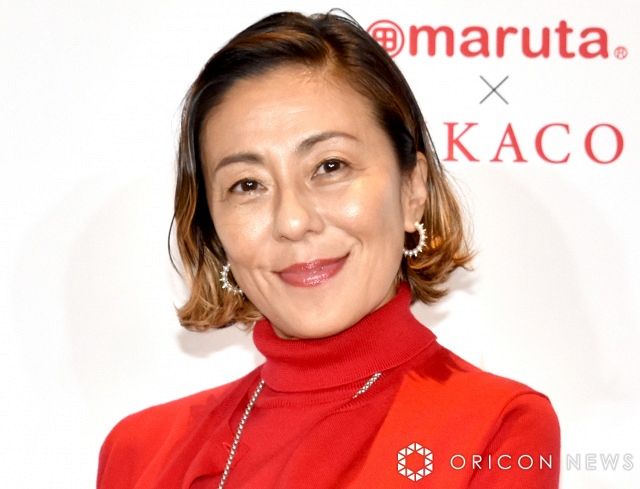 RIKACOちゃん RIKACO、ハワイの休日を満喫 59歳圧倒的プロポーションの水着姿