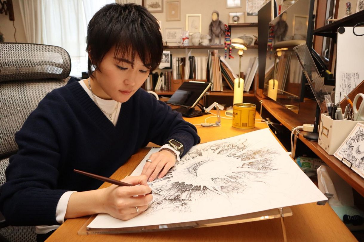 不思議な世界、生き物 温かく描写 岡山市出身のumiさん初個展：山陽 