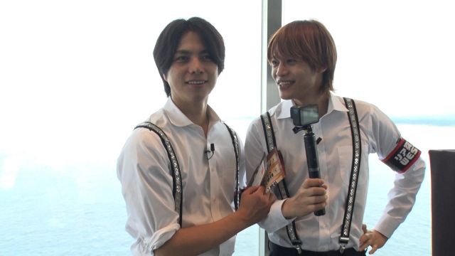 ジャニーズWEST - ぶらさげるヤツ　重岡大毅.中間淳太 ジャニーズWEST中間淳太＆重岡大毅“同僚”に 『Oggi』人気連載が1