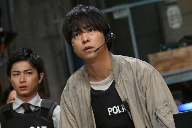 放送局占拠』武蔵（櫻井翔）、自らの“闇”に迫る 大和（菊池風磨）が