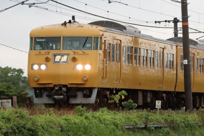 さよなら117系 岡山走り30年 新快速やサンライナーで活躍