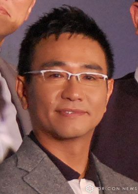 八嶋智人、先輩が死去「本当に寂しいし、悔しい」 過去2ショット掲載