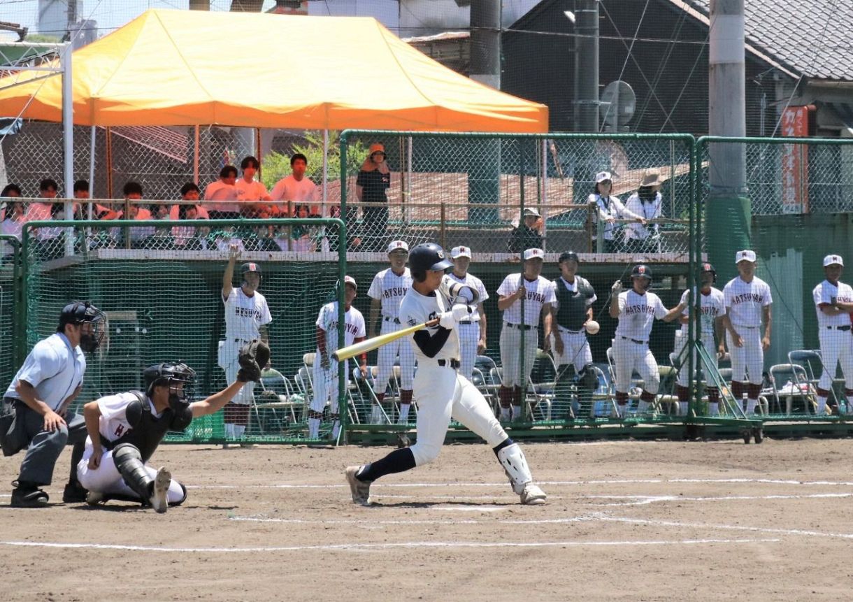 甲子園7度優勝 松山商と記念試合 創立100周年の倉敷・玉島商：山陽
