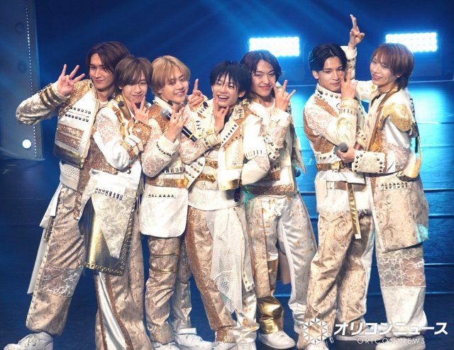 真弓孟之 AmBitious AmBitious、関西弁アイドルソングの新曲初披露 真弓孟之が宣言「絶対に