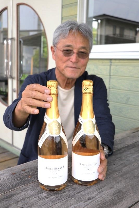 綿花酵母のスパークリングワイン 楠戸さん（倉敷）開発、6月