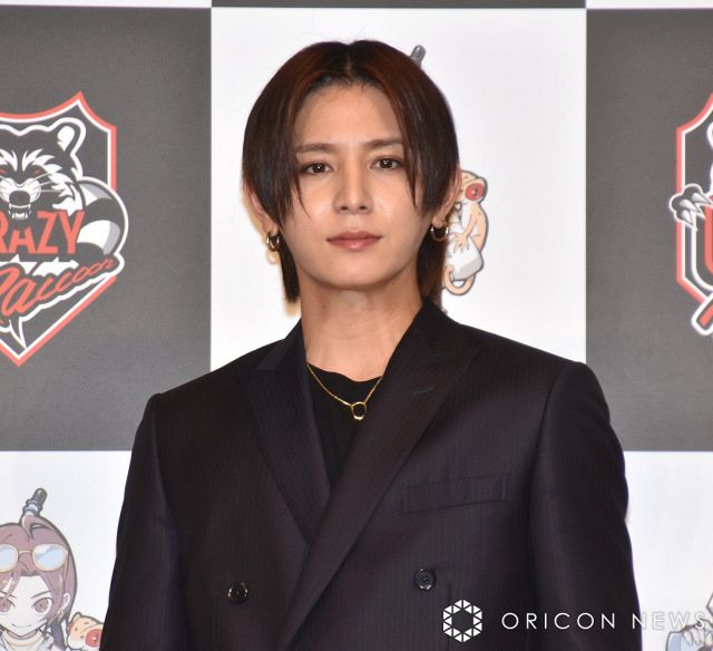 山田涼介 山田涼介が大阪・御堂筋沿道にサプライズ登場、ファン大歓声 | Lmaga.jp