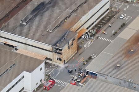 3人死傷の爆発事故で実況見分 トヨタ系部品工場、愛知県警:山陽新聞 3人死傷の爆発事故で実況見分 トヨタ系部品工場、愛知県警:山陽新聞