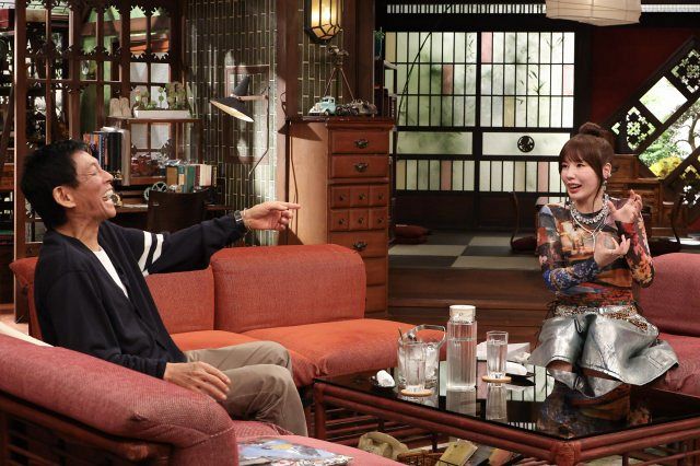 さんまのまんま 仲里依紗、『さんまのまんま』15年ぶり出演 “笑いの才能”持つ息子の