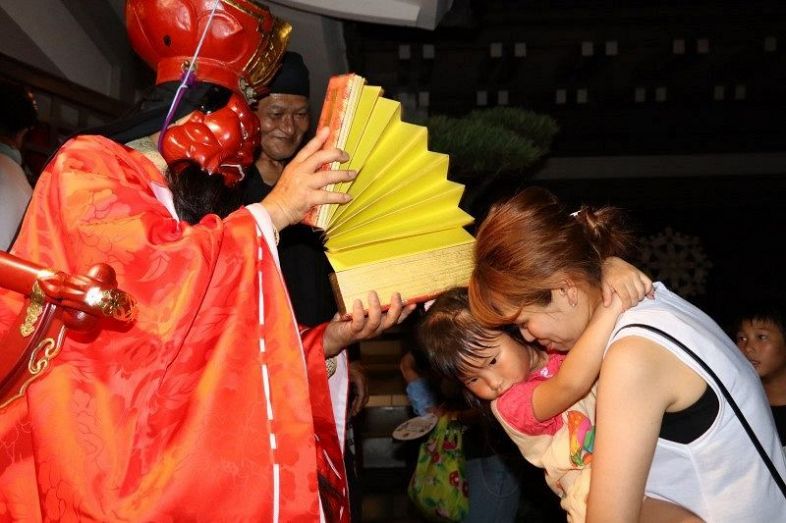 閻魔さまに無病息災など祈願 笠岡・吉祥院 住民ら150人参拝：山陽