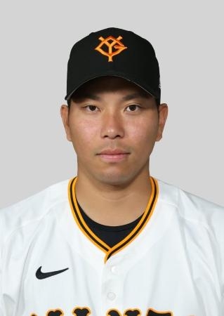 大城卓三捕手、FA行使せず残留 「やっぱりジャイアンツ