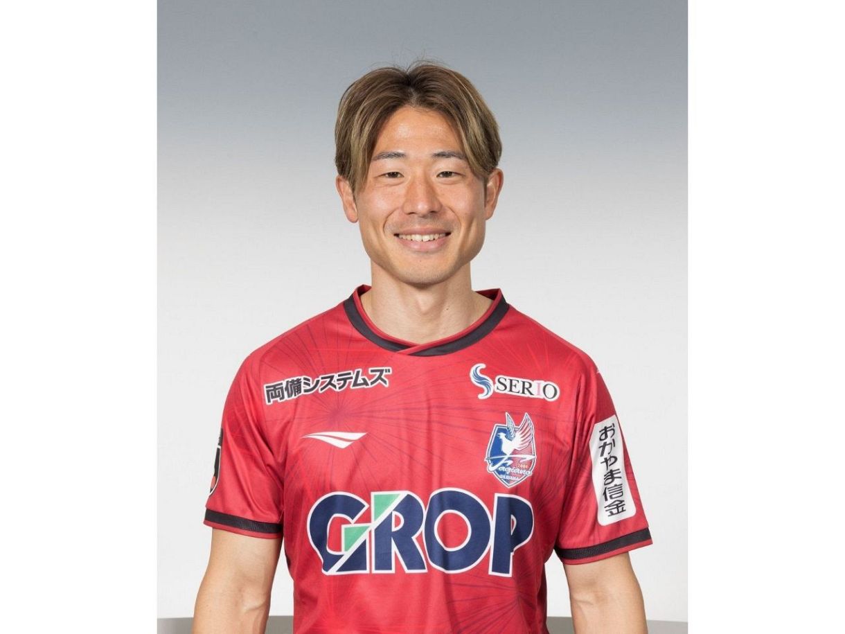 DF白井を完全移籍で獲得「経験と力を全て注ぐ」と決意 ポポはJ1