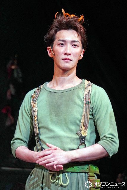 舞台ウェンディ＆ピーターパン 公演プログラ 渡辺翔太 Snow Man渡辺翔太、会見冒頭で報道陣に“まさかの謝罪”「ピーターパン