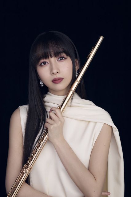 フルート奏者・Cocomi『魔女宅』「海の見える街」カバー動画公開