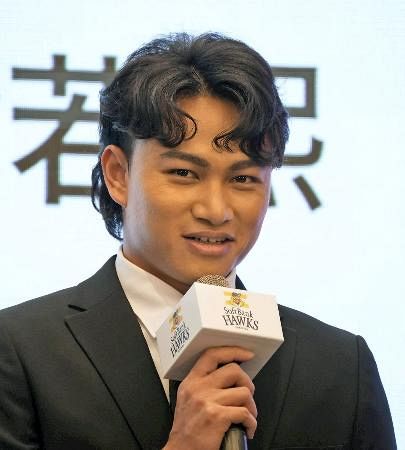 台湾の徐若熙「全力を尽くす」 台北でソフトバンク入団会見：山陽新聞