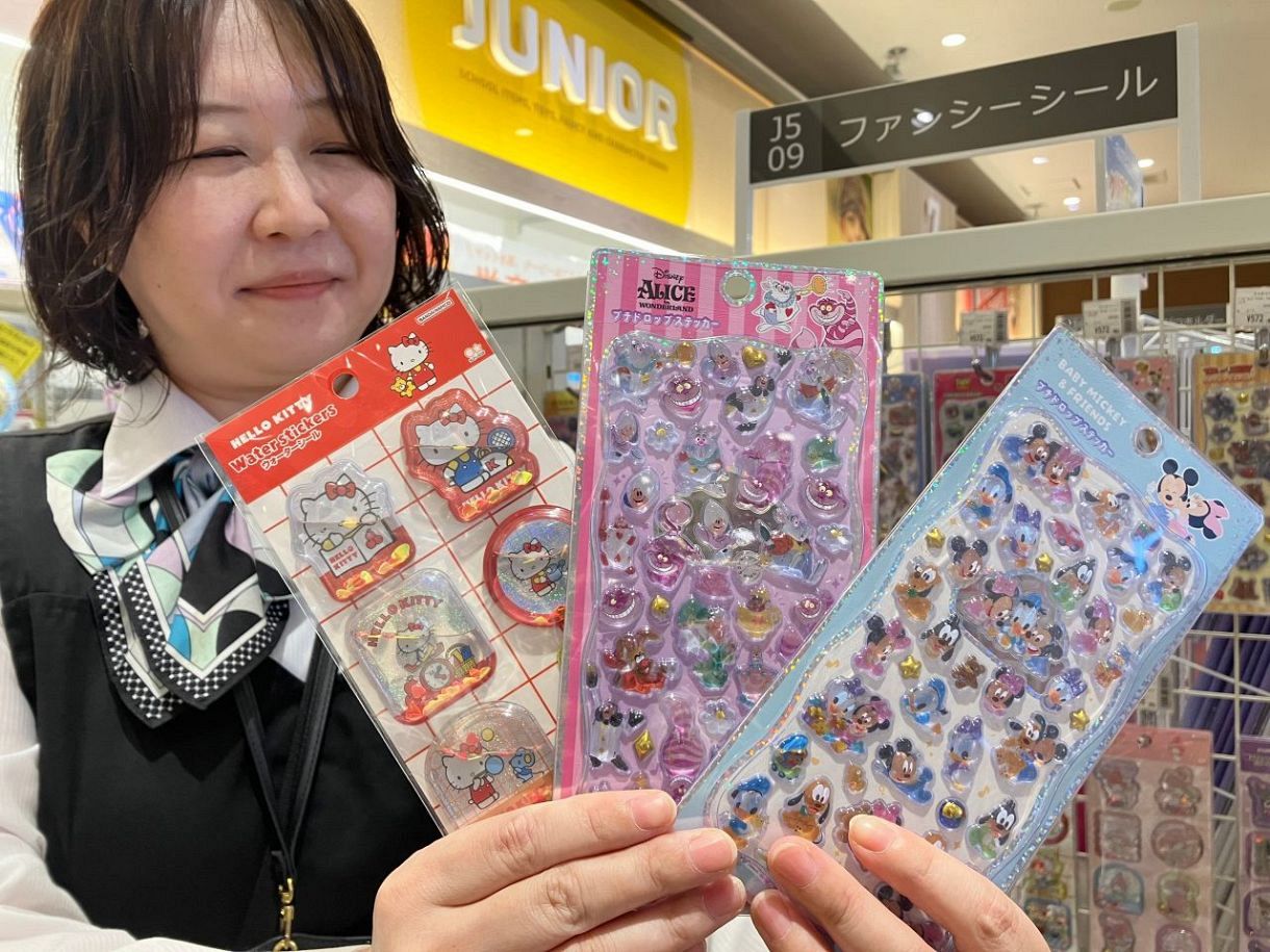 岡山の文具店でシール販売好調 「平成レトロ」ブームで活発化：山陽