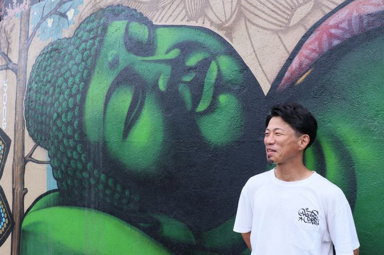 挫折しても再挑戦できる世であれ 倉敷・中田さん 壁面画に思い込め