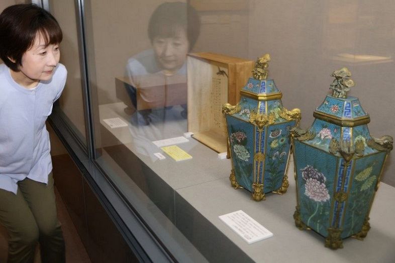 第29代内閣総理大臣・犬養木堂胸像■備前焼・岡本錦朋■岡山市犬養木堂記念館犬養毅 第29代内閣総理大臣・犬養木堂胸像□備前焼・岡本錦朋□岡山市