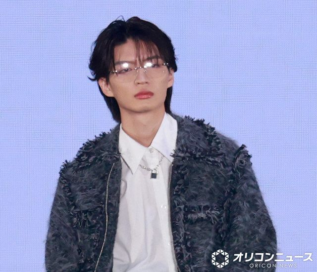 ガルアワ】原因は自分にある。杢代和人、“リムレスを押し上げる仕草”に