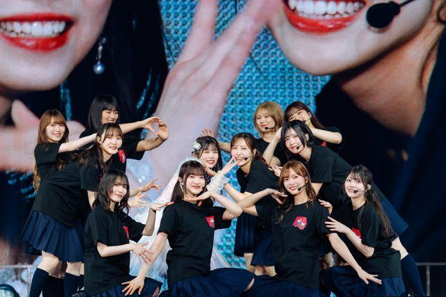 櫻坂46武元唯衣、7年半のアイドル人生に幕 “可変ドレス”で踊りまくる