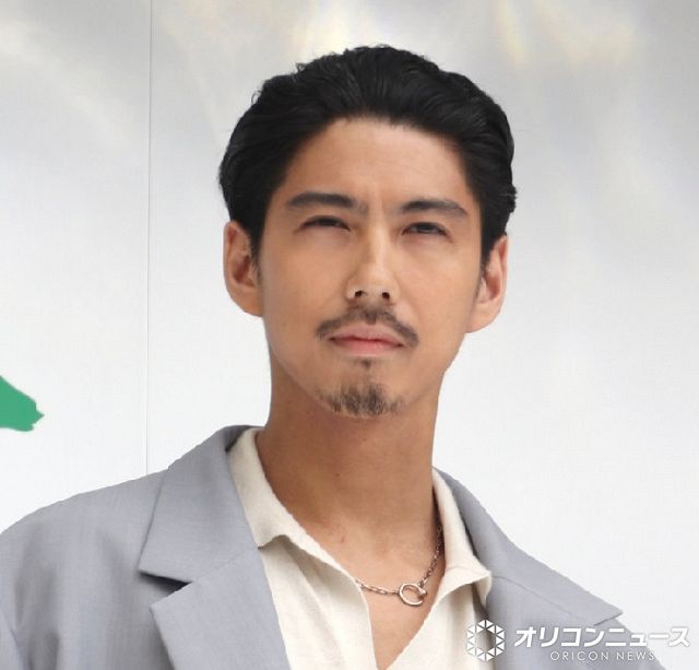 賀来賢人、伸び悩んだ「辛酸なめ組」の存在を明かす その俳優陣に反響
