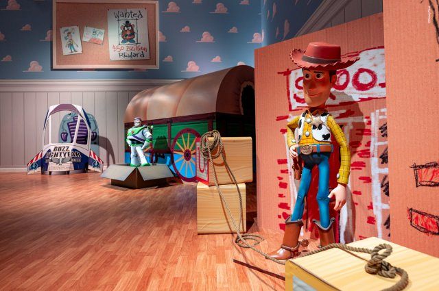 台湾 ピクサー展 キャンパスアートパネル トイストーリー ウッディ バズ 台湾 ピクサー展 キャンパスアートパネル トイストーリー ウッディ