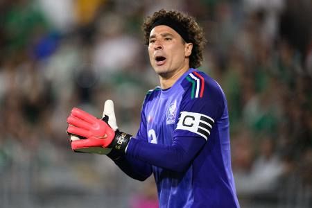 GKオチョアが6大会連続選出 サッカーW杯メキシコ代表：山陽新聞